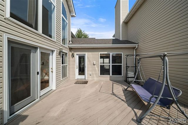 317 Lake Side View Lane, St Peters, MO 63376
