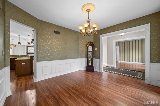 317 Lake Side View Lane, St Peters, MO 63376