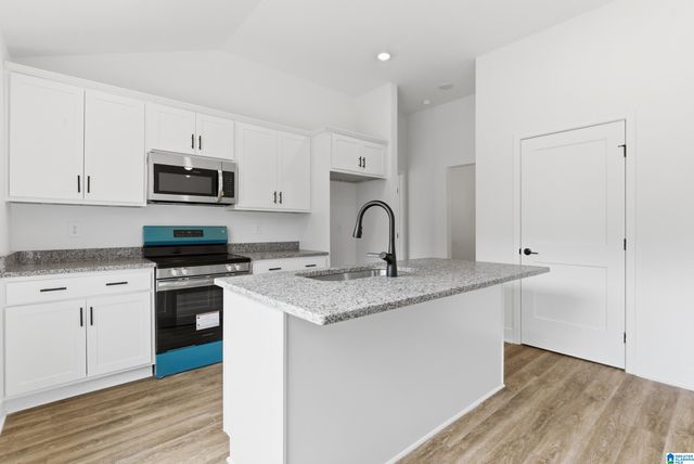 728 JAMESTOWN CIRCLE, Montevallo, AL 35115