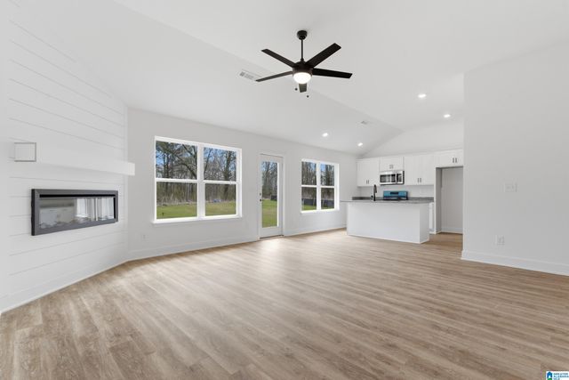 728 JAMESTOWN CIRCLE, Montevallo, AL 35115