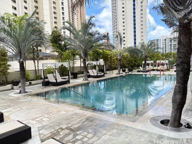 1837 Kalakaua Avenue 1808, Honolulu, HI 96815