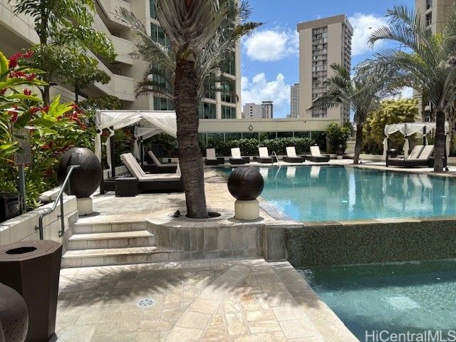 1837 Kalakaua Avenue 1808, Honolulu, HI 96815