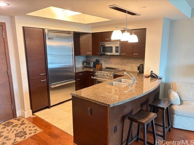 1837 Kalakaua Avenue 1808, Honolulu, HI 96815