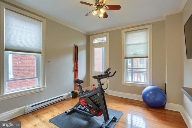 233 HAMILTON ST, Harrisburg, PA 17102