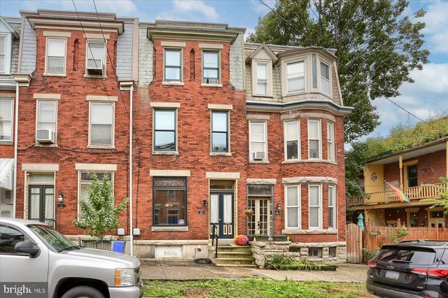 233 HAMILTON ST, Harrisburg, PA 17102