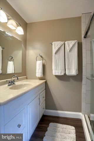 233 HAMILTON ST, Harrisburg, PA 17102