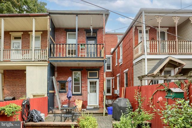 233 HAMILTON ST, Harrisburg, PA 17102