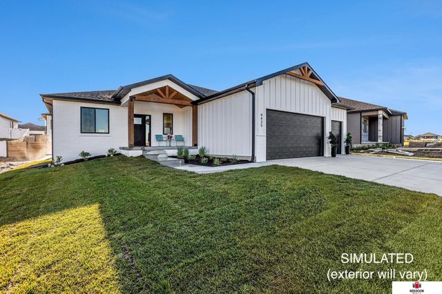 7942 Ponce Street, Lincoln, NE 68516