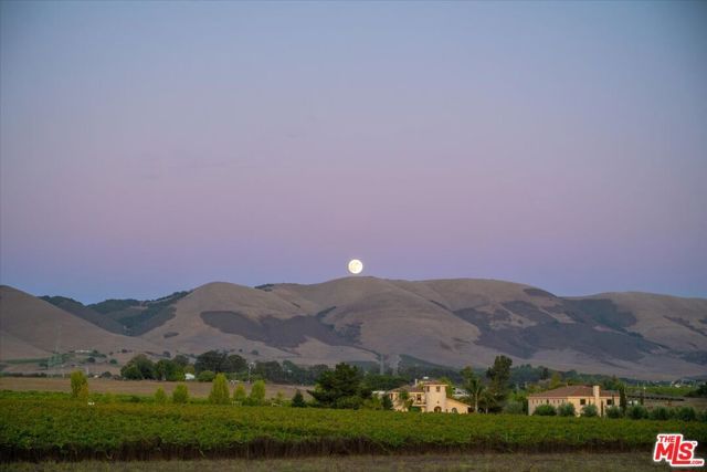 230 Hans Place, Nipomo, CA 93444