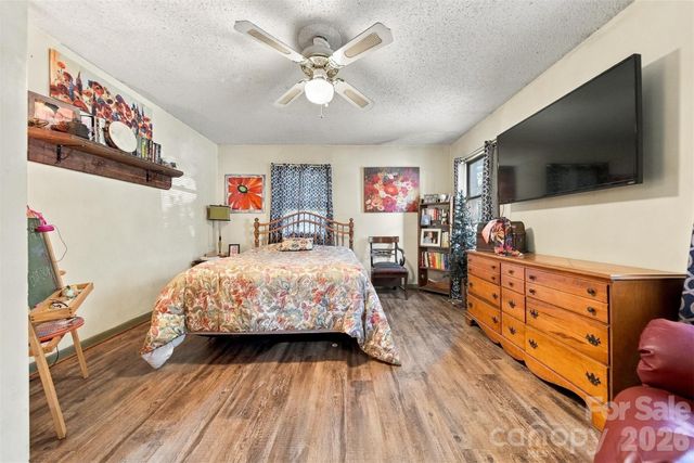 3115 10th Avenue NE, Conover, NC 28613