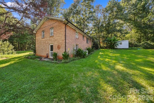 3115 10th Avenue NE, Conover, NC 28613