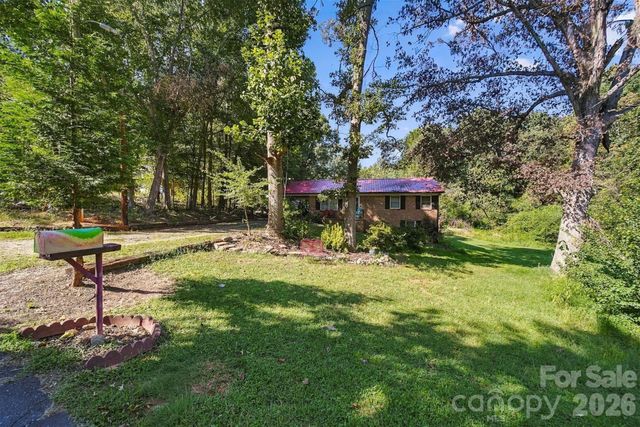 3115 10th Avenue NE, Conover, NC 28613