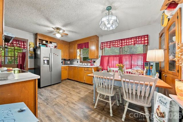 3115 10th Avenue NE, Conover, NC 28613