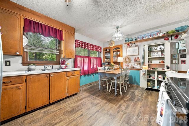 3115 10th Avenue NE, Conover, NC 28613