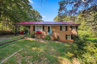 3115 10th Avenue NE, Conover, NC 28613