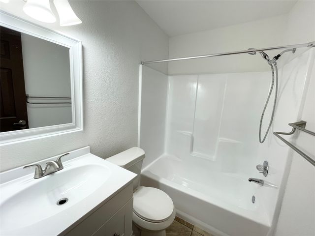 308 W 5th Street, Weatherford, TX 76086