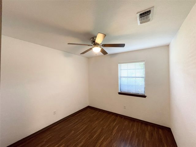 308 W 5th Street, Weatherford, TX 76086
