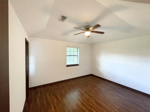 308 W 5th Street, Weatherford, TX 76086