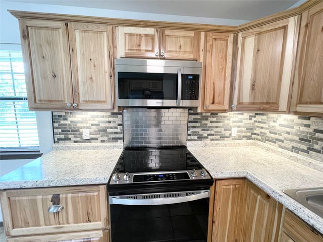 308 W 5th Street, Weatherford, TX 76086