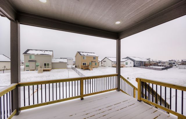 704 NE Doe Pointe Drive, Ankeny, IA 50021