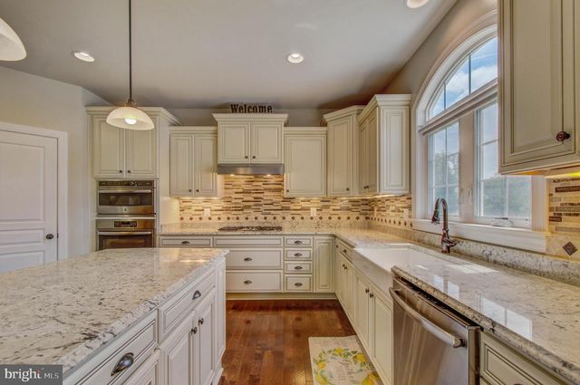 3188 HUNTSMAN DR, Huntingtown, MD 20639