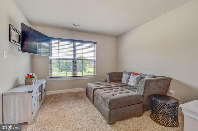 3188 HUNTSMAN DR, Huntingtown, MD 20639