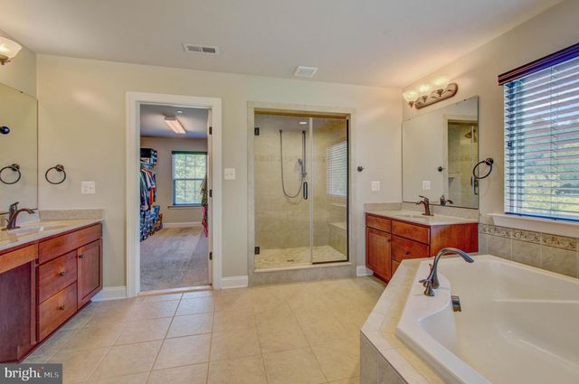 3188 HUNTSMAN DR, Huntingtown, MD 20639