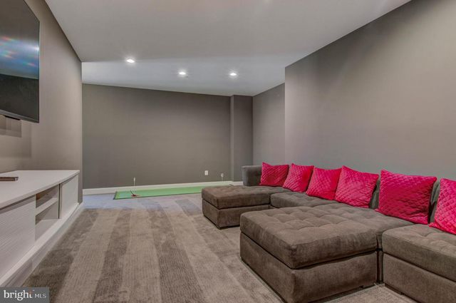 3188 HUNTSMAN DR, Huntingtown, MD 20639