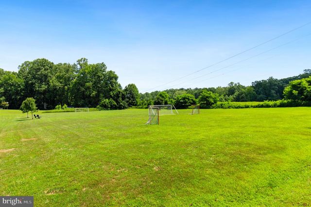 3188 HUNTSMAN DR, Huntingtown, MD 20639