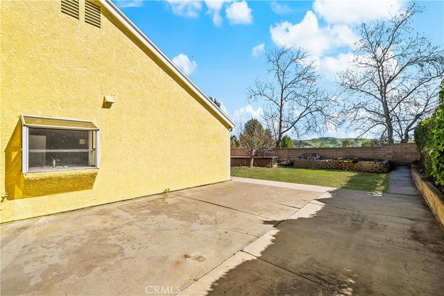 31906 Green Hill Drive, Castaic, CA 91384