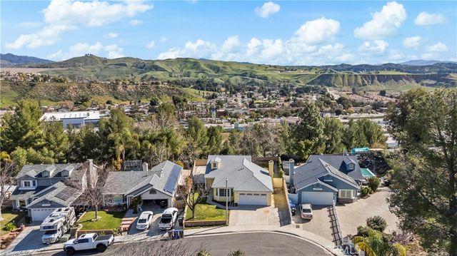 31906 Green Hill Drive, Castaic, CA 91384