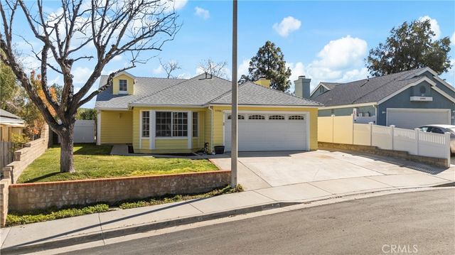 31906 Green Hill Drive, Castaic, CA 91384