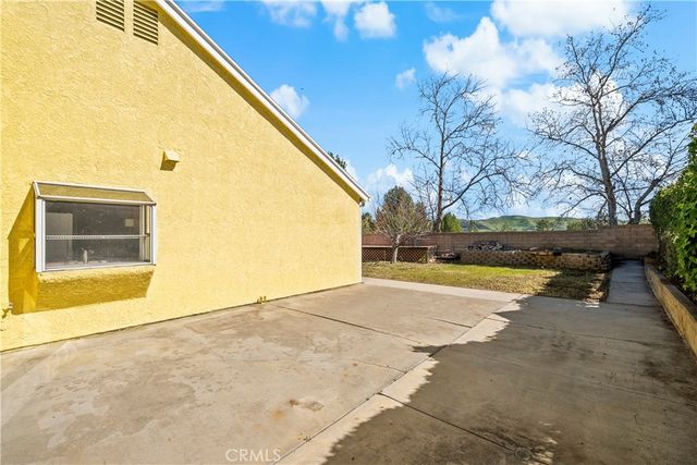 31906 Green Hill Drive, Castaic, CA 91384