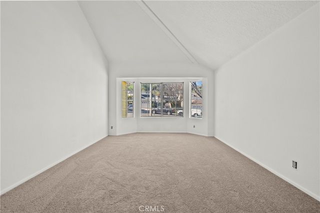 31906 Green Hill Drive, Castaic, CA 91384