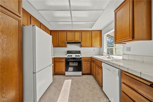 31906 Green Hill Drive, Castaic, CA 91384