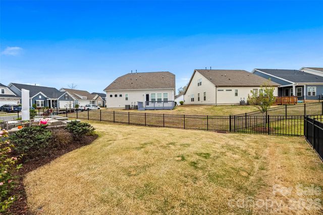 16016 Tulloch Road, Charlotte, NC 28278