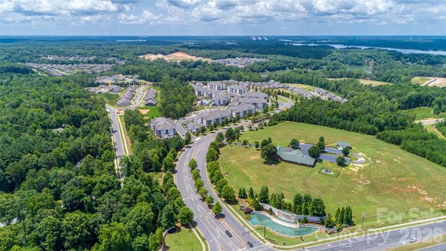 16016 Tulloch Road, Charlotte, NC 28278