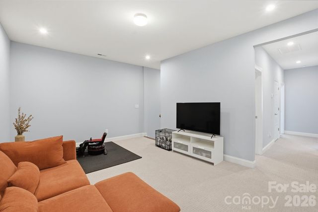 4131 Merkland Lane, Charlotte, NC 28226