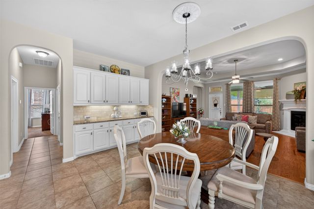 133 Mineral Point Drive, Aledo, TX 76008