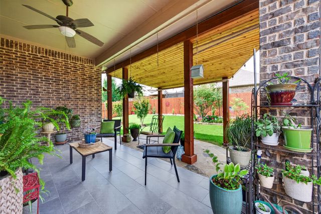 133 Mineral Point Drive, Aledo, TX 76008