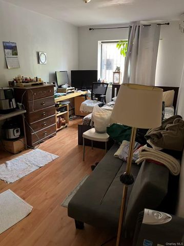 140-40 34th Avenue 4A, Flushing, NY 11354