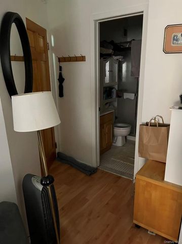 140-40 34th Avenue 4A, Flushing, NY 11354