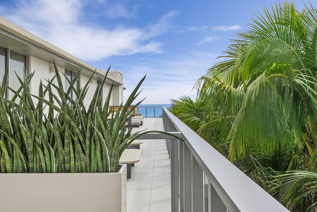 1625 S Ocean Boulevard 11, Delray Beach, FL 33483