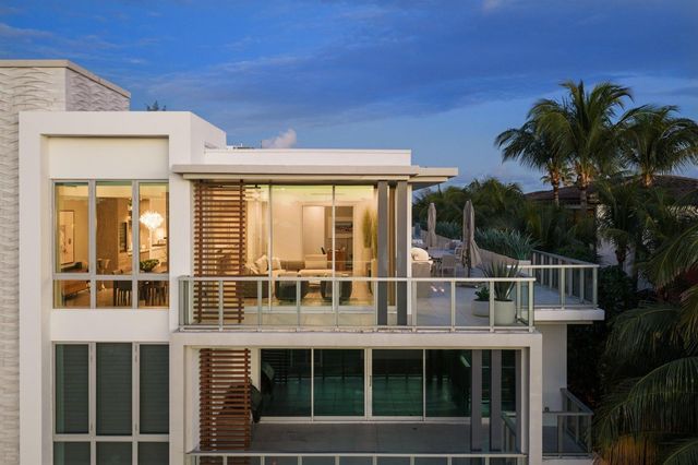 1625 S Ocean Boulevard 11, Delray Beach, FL 33483