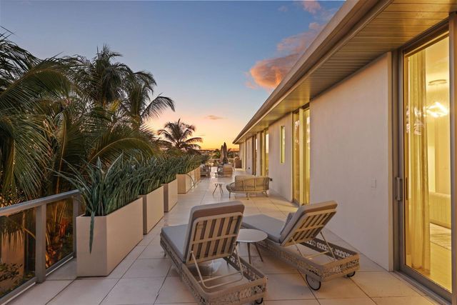 1625 S Ocean Boulevard 11, Delray Beach, FL 33483