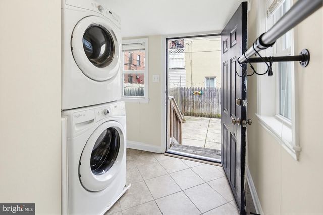 835 W CROSS ST, Baltimore, MD 21230