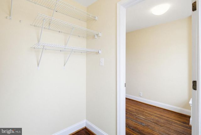 835 W CROSS ST, Baltimore, MD 21230