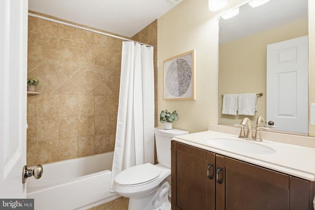 835 W CROSS ST, Baltimore, MD 21230