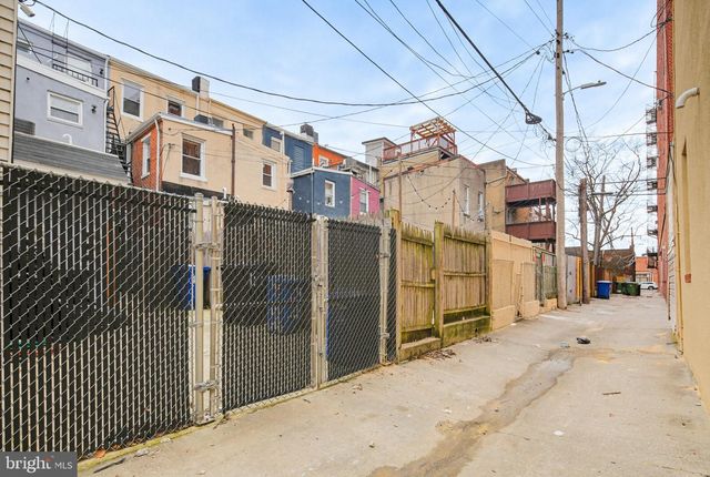 835 W CROSS ST, Baltimore, MD 21230