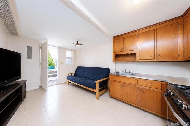 3401 Avenue U, Brooklyn, NY 11234